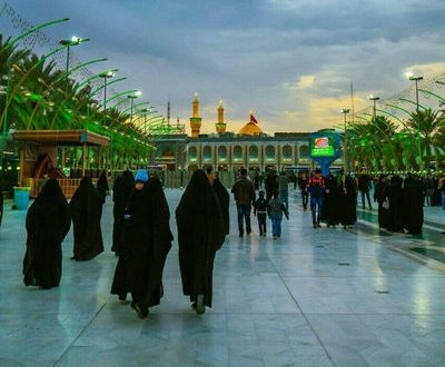 امام حسین (ع) چند سال بزرگ تر از حضرت عباس (ع) بودند ؟